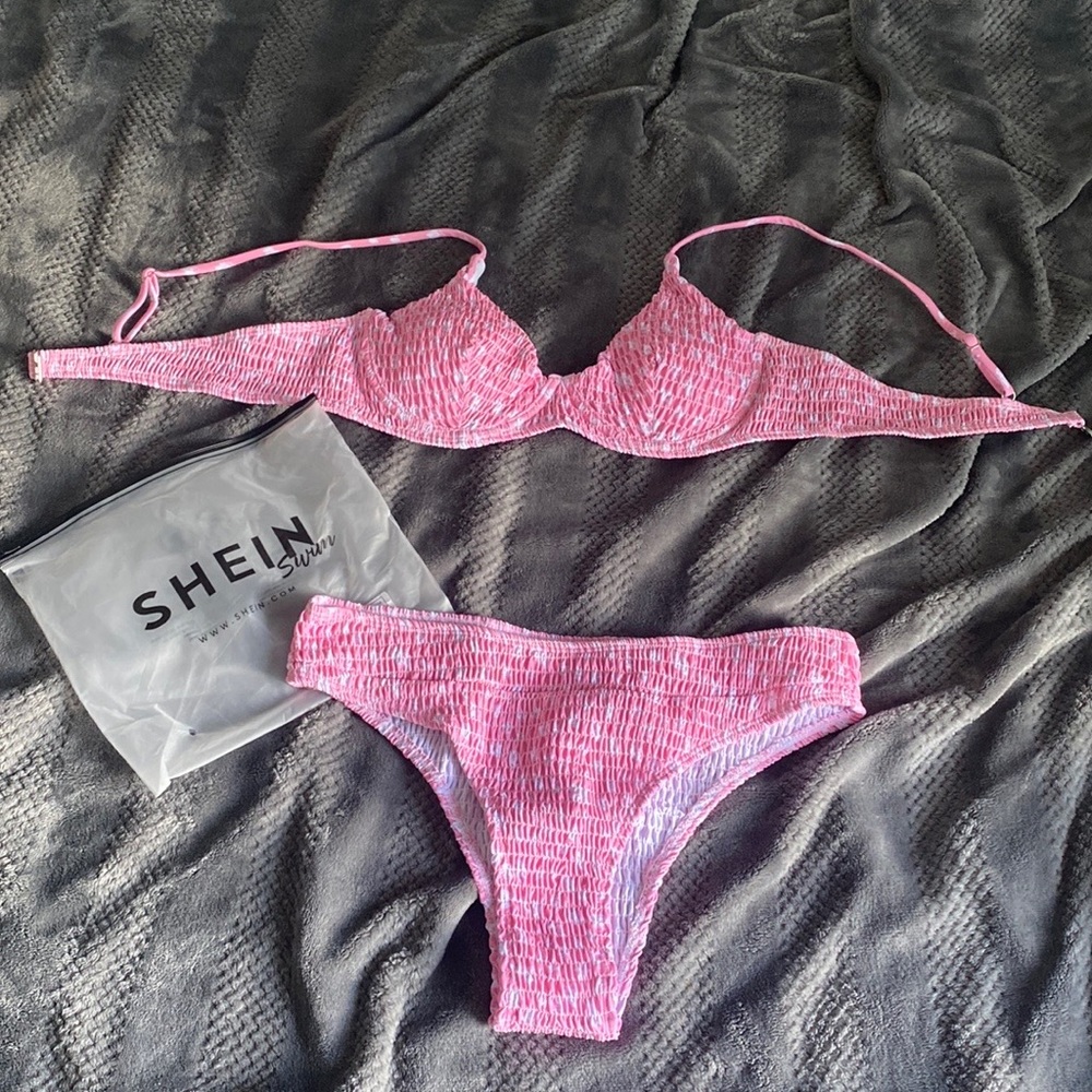SHEIN bikini, pink, size Large.